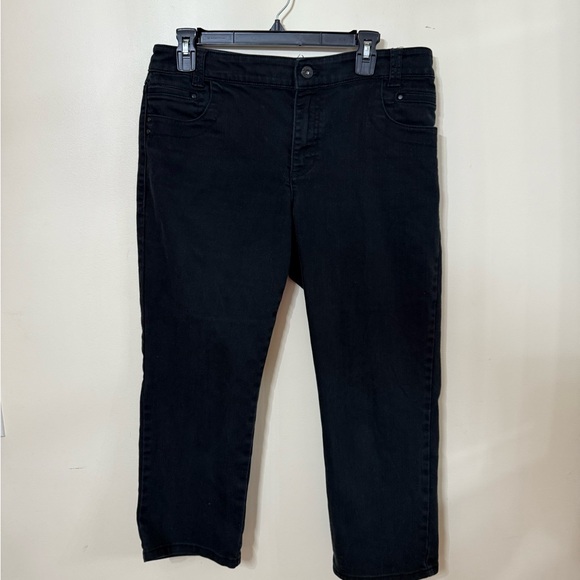 Chico's Black Ankle & Cropped Jeans - Picture 1 of 3